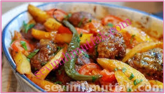 İzmir Köftesi Nasıl Yapılır? İzmir Köftesi Nasıl Yapılır?