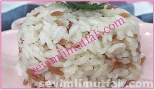 Tereyağlı Pirinç Pilavı Tane Tane Nasıl Yapılır? Tereyağlı Pirinç Pilavı Tane Tane Nasıl Yapılır?