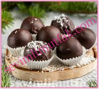 Bayat Kekle Çikolatalı Toplar Nasıl Yapılır? Bayat Kekle Çikolatalı Toplar Nasıl Yapılır?