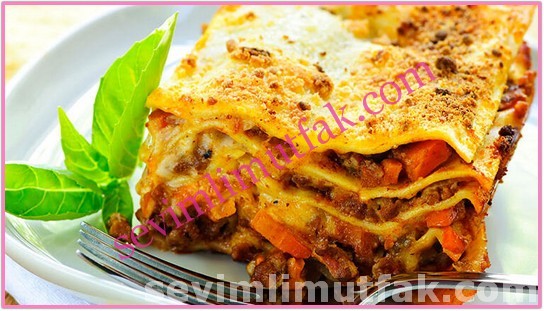 Lazanya Nasıl Yapılır? Lazanya Nasıl Yapılır?