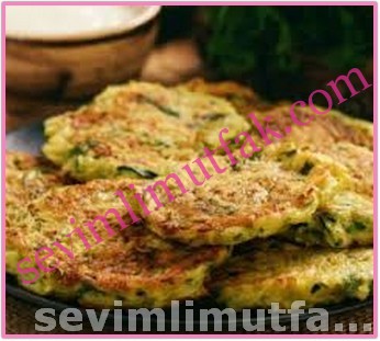 Pırasa Mücveri Nasıl Yapılır? Pırasa Mücveri Nasıl Yapılır?