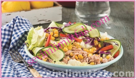 Ton Balıklı Salata Nasıl Yapılır? Ton Balıklı Salata Nasıl Yapılır?