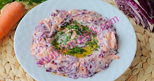 Yoğurtlu Mor Lahana Salatası Nasıl Yapılır?