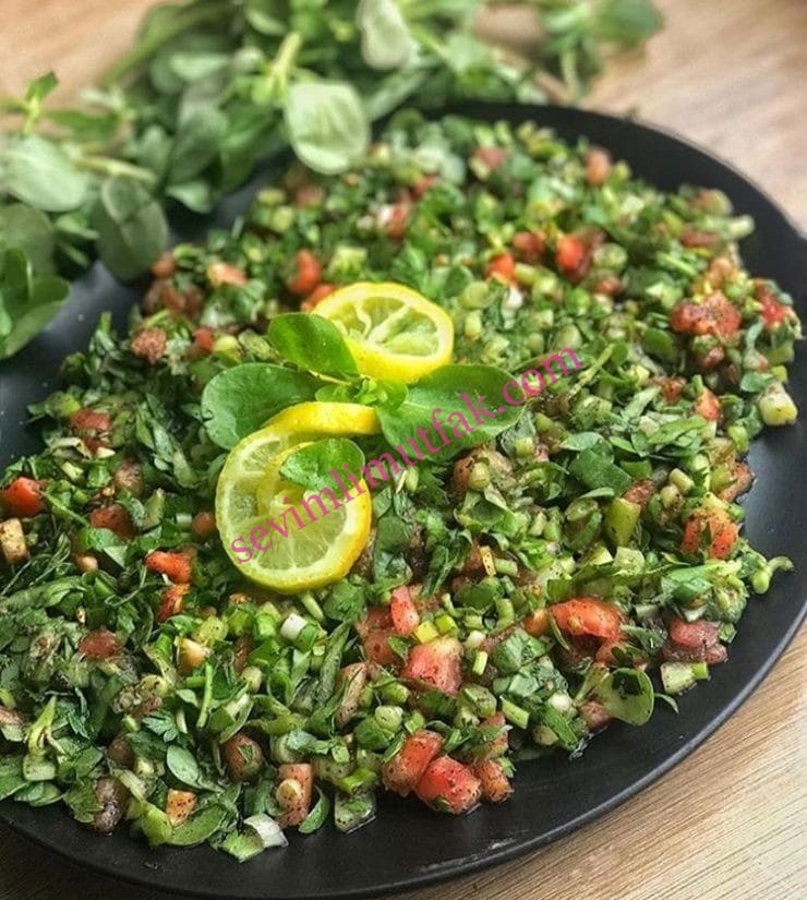 Ekşili Semizotu Salatası Nasıl Yapılır? Ekşili Semizotu Salatası Nasıl Yapılır?