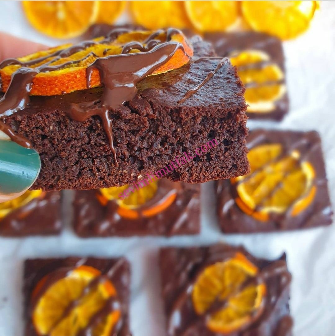 Portakal Kokulu Browni 🍊 Portakal Kokulu Browni 🍊