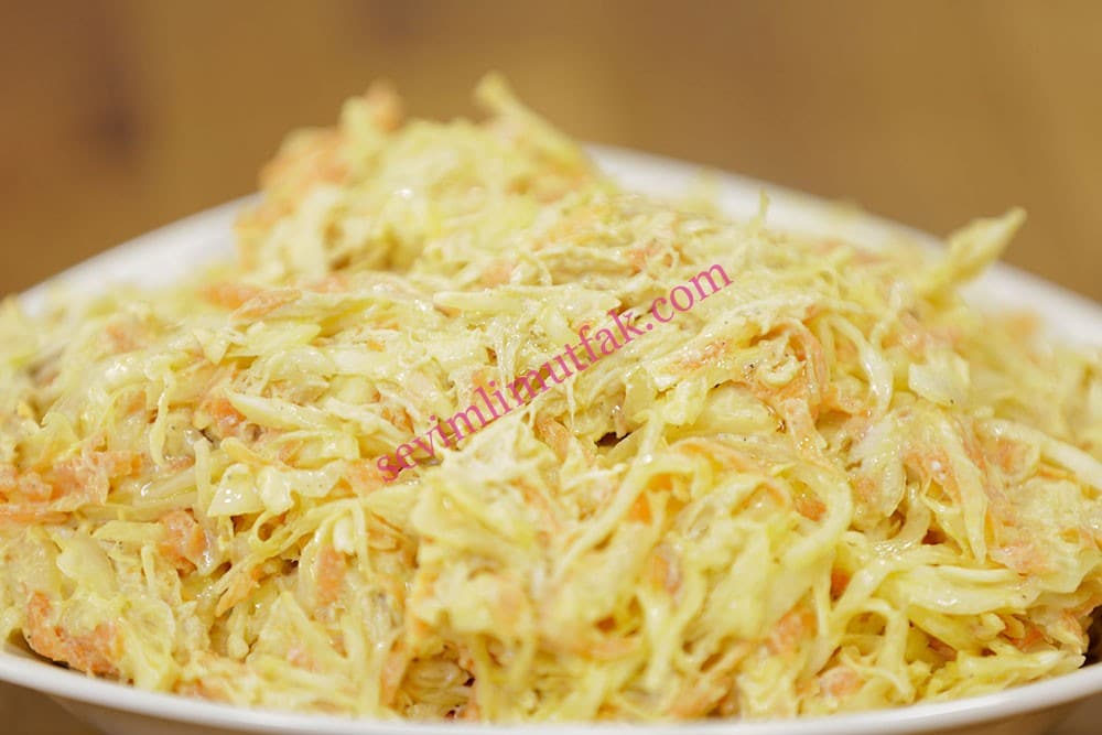 Beyaz Lahana Salatası Nasıl Yapılır? Beyaz Lahana Salatası Nasıl Yapılır?